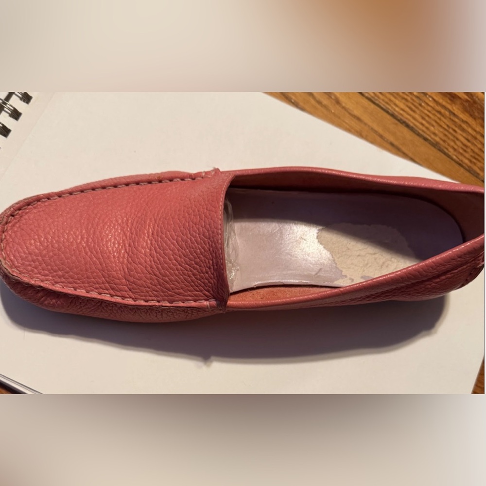 QUICK POST (8.5) TALBOTS Driving Moccasins Pebbled Leather Loafers in MELON!